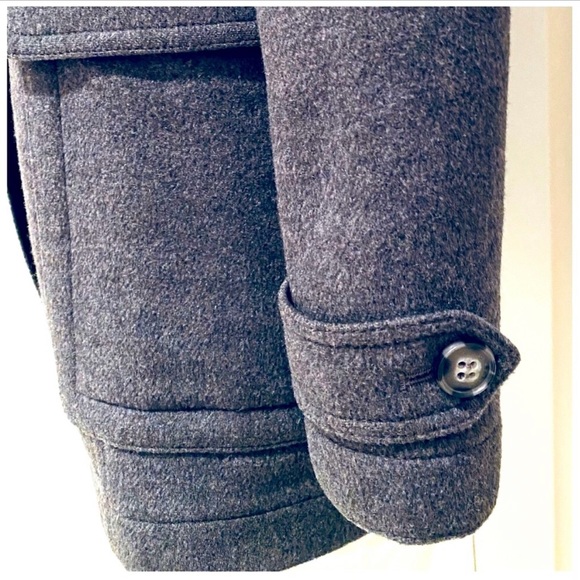 Burberry Brit Blackwell Wool Duffel with Fox Fur Trim Coat - Picture 5 of 10